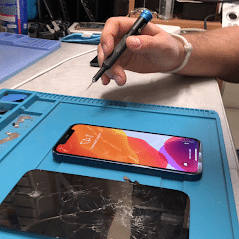 Repairing a damaged iphone Elite Tech Repair - Phoenix, Arizona